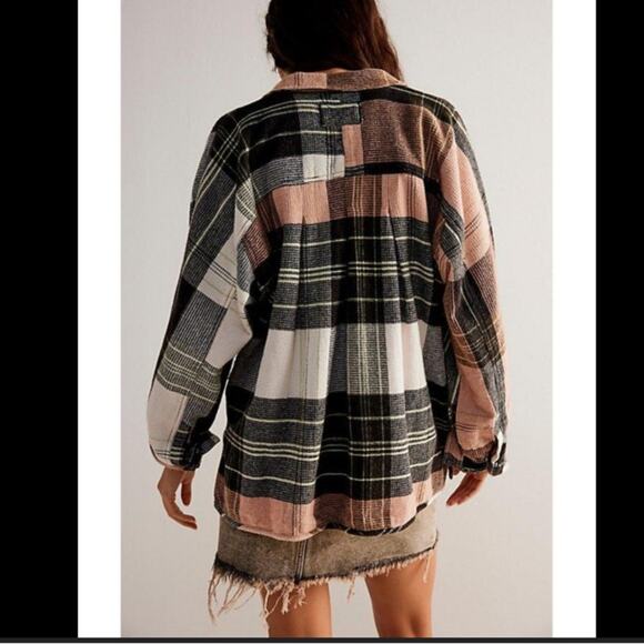 Free People shirt jacket Medium Cozy in Plaid top black oversized grunge chore - Picture 3 of 11